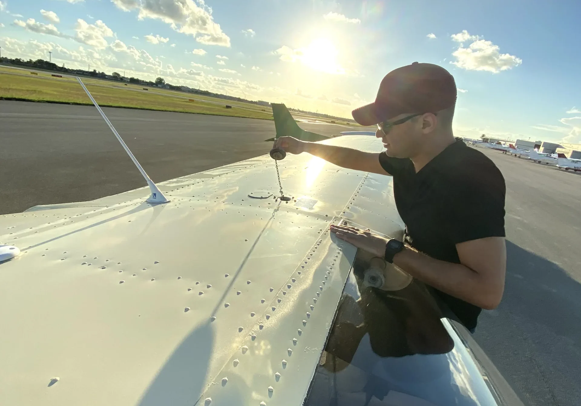 Pre flight check Cessan 172 check out more on the link